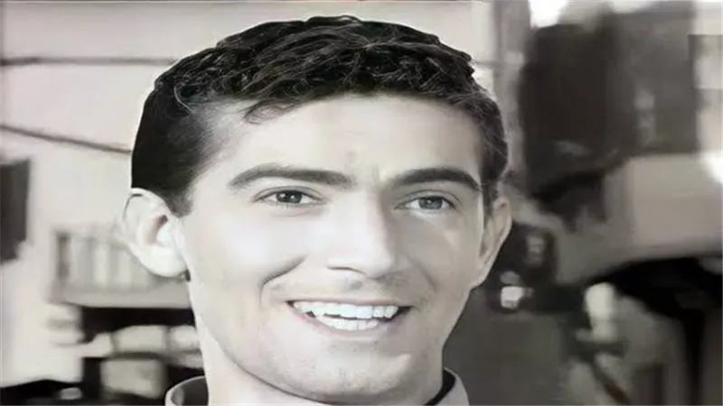 منير مراد.. أسلم من أجل سهير البابلي ولم يحضر جنازته سوى شخصين 