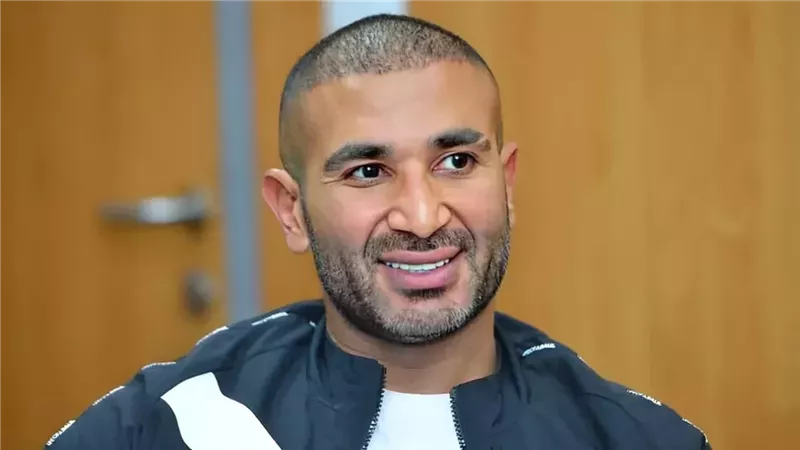 أحمد سعد يعاني من تآكل شديد في عظام الفك 