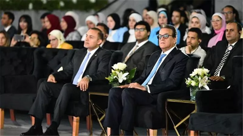 وزير الصحة يشهد جلسة نقاشية حول التعليم كركيزة لتحقيق التنمية البشرية المستدامة