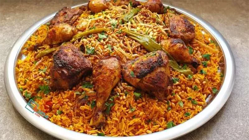 طريقة عمل الكبسة بالفراخ فى المنزل بكل سهولة.. وصفة لذيذة وسهلة 
