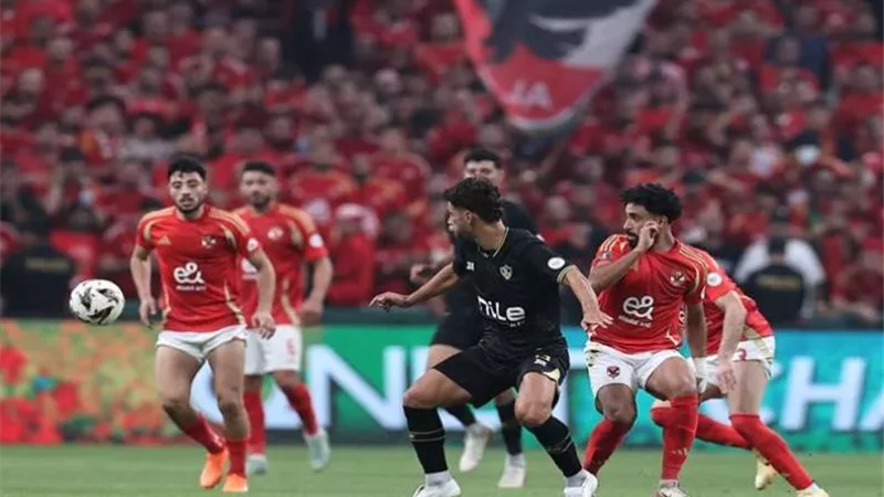 التعادل السلبي سيد الموقف بين الأهلي والزمالك بعد 60 دقيقة 