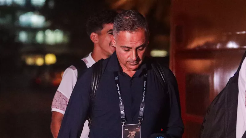نهائي السوبر المصري.. وصول الأهلي والزمالك إلى استاد محمد بن زايد