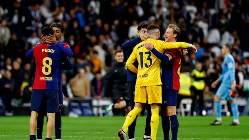 مفاجآت في قائمة برشلونة لمواجهة إسبانيول بالدوري الإسباني