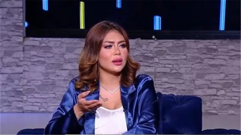 النيابة تحيل هدير عبد الرازق للمحاكمة 30 نوفمبر بتهمة نشر الفسق والفجور 