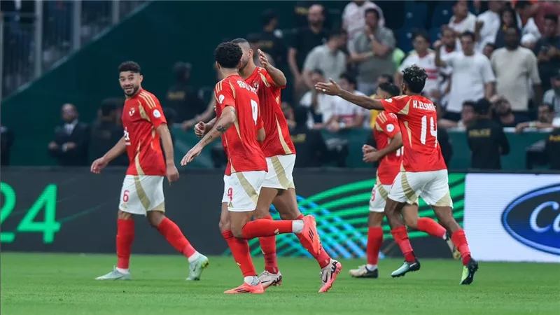 وصول فريقي الأهلي والعين لـ استاد القاهرة استعدادا لمواجهتهما بكأس إنتركونتيننتال 