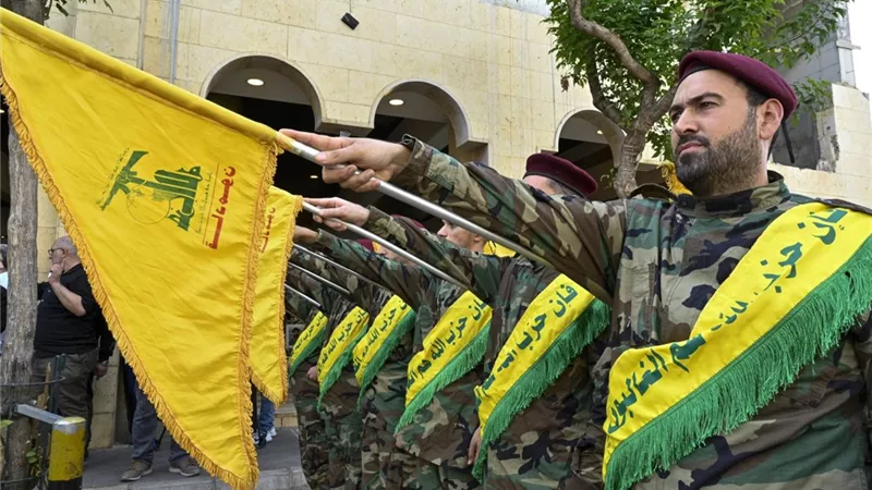 مسيرات انقضاضية.. حزب الله يقصف قاعدة إسرائيلية ويوقع عشرات الإصابات