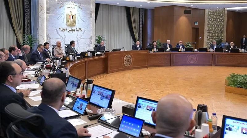بعد تراجعه بنحو 15 مليار دولار.. الوزراء يعيد تشكيل لجنة إدارة ملف الدين الخارجي وتنظيم الاقتراض