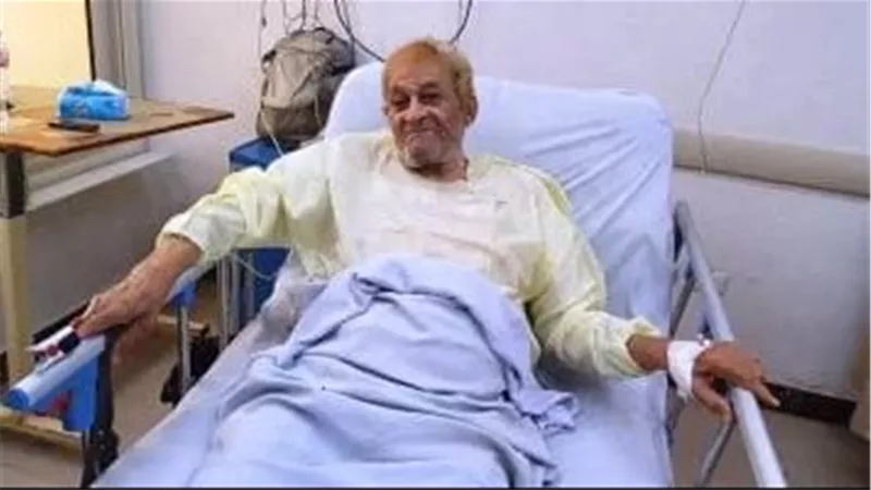 وفاة الفنان صالح العويل بعد صراع مع المرض.. عن عمر يناهز 78 عام