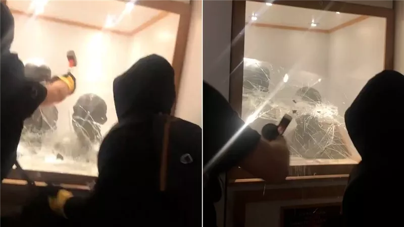 ذكري وعد يلفور..إزالة تمثال حاييم وايزمان أول رئيس للكيان الصهيوني في اسرائيل 
