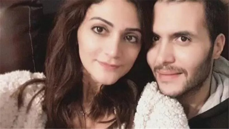 حقيقة انفصال أمير عيد وزوجته ليلي.. تساؤلات وجدل على منصات التواصل الاجتماعي