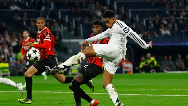 ميلان يدك ريال مدريد بثلاثية قاسية في عُقر داره بدوري أبطال أوروبا