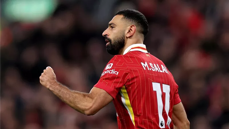 محمد صلاح بديلًا لـ رونالدو في خطط الهلال السعودي بالميركاتو الصيفي