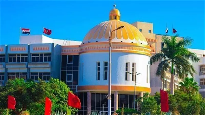جامعة الفيوم: خدمة 1750 مواطنًا في قافلة تنموية شاملة بأبوكساه  