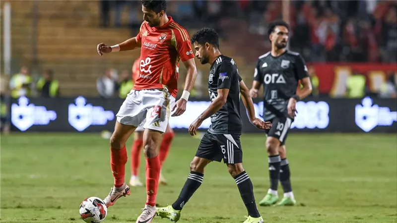 النادي الأهلي يواصل انتصاراته في الدوري ويتخطى زد بصاروخية طاهر