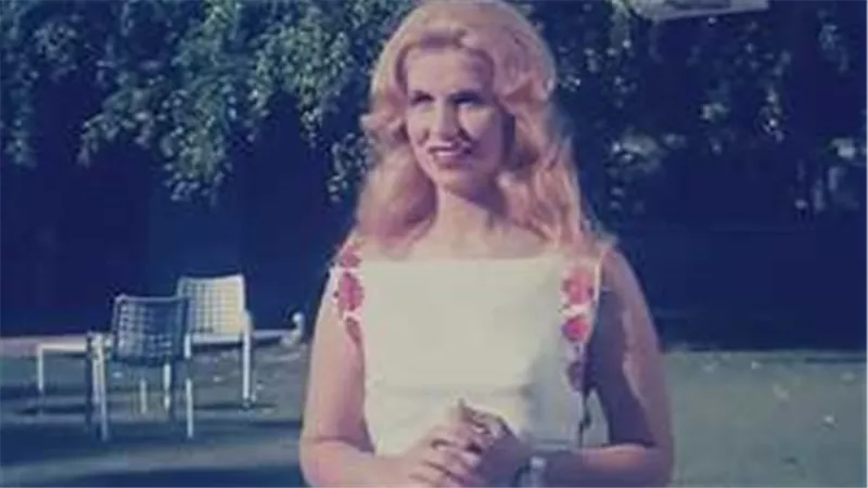 اتجوزت 9 مرات.. من ضمنهم ملوك وفنانين تعرف على أشهر زيجات صباح