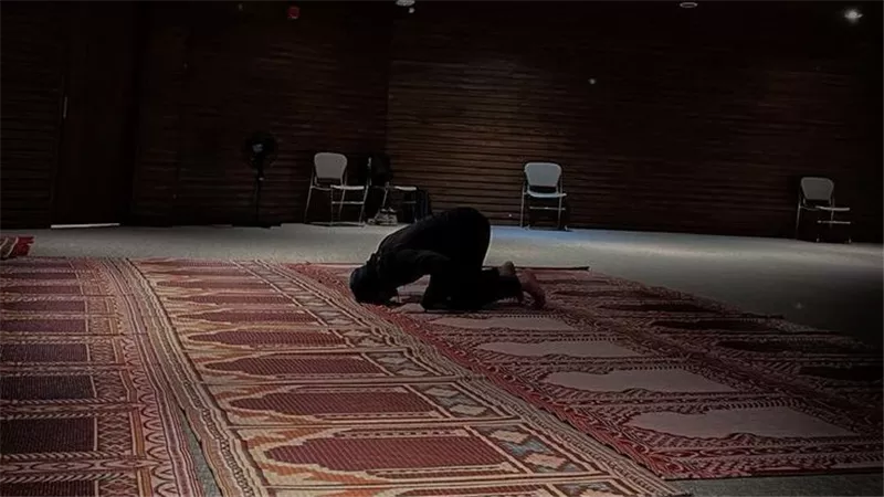 موعد أذان الفجر اليوم الإثنين في عدة محافظات.. مواقيت الصلاة 