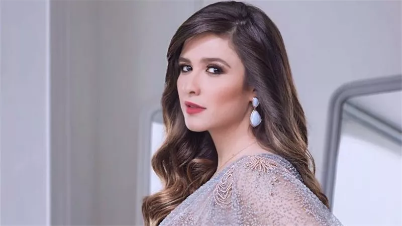 الندالة ليها ناسها.. رسالة ياسمين عبدالعزيز الغامضة تثير الجدل 