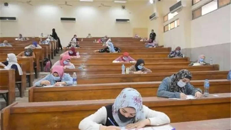 تعرف على موعد امتحانات الترم الأول الجامعات 2025  .. إليك التفاصيل 