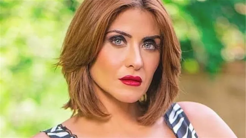 هيدي كرم تكشف عن إجرائها عمليات تجميل: عملت شد وش