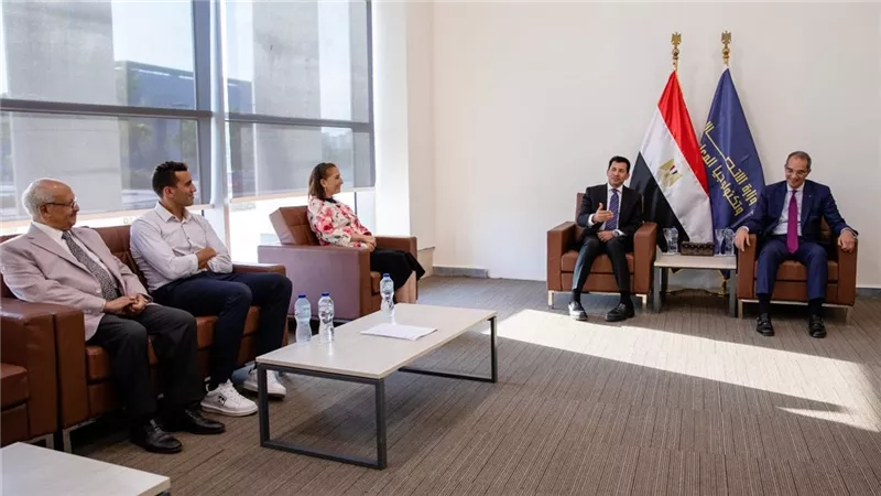 مصر للمعلوماتية تهنئ أحمد الجندي لتصدره قائمة فوربس وتتويجه كأفضل لاعب بالعالم