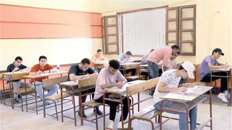 سجل حالا.. موقع تسجيل استمارة الصف الثالث الإعدادي 2025