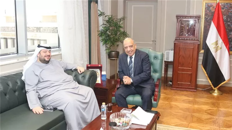 تفاصيل لقاء وزير الكهرباء ونظيره الإماراتي لزيادة الاستثمار في مشروعات الطاقة المتجددة