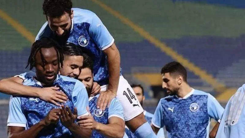 التشكيل الرسمي لمباراة بيراميدز ضد البنك الأهلي في الدوري المصري والقنوات الناقلة 