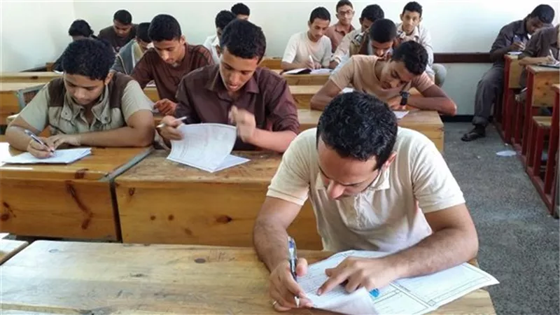 عدد أسئلة كل مادة في امتحانات الثانوية العامة 2025.. تفاصيل