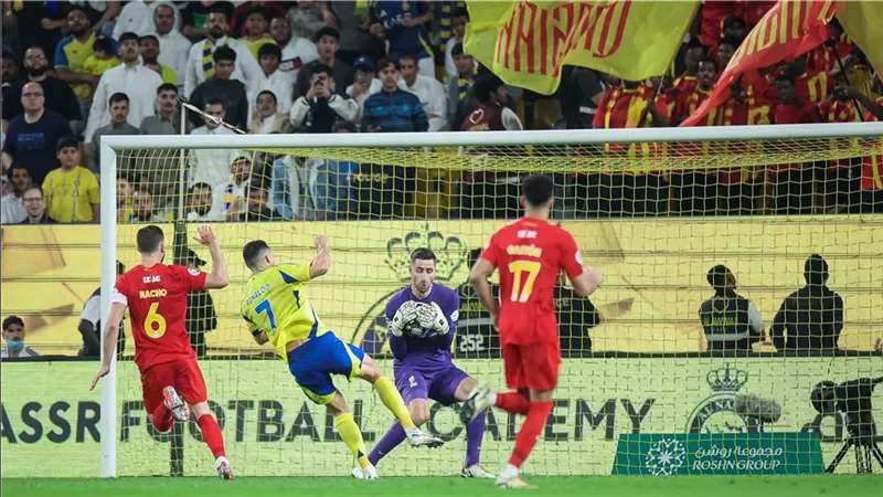 ترتيب الدوري السعودي والهدافين بعد هزيمة النصر أمام القادسية