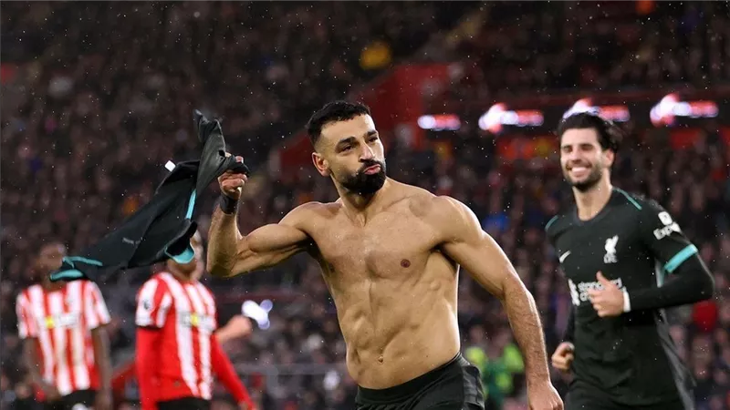 ترتيب هدافي الدوري الإنجليزي بعد ثنائية محمد صلاح أمام ساوثهامبتون.. يطارد هالاند