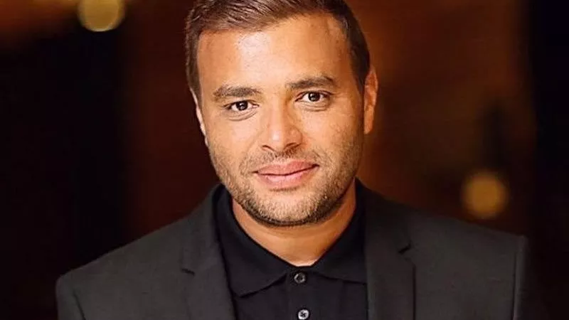 رامي صبري ينهي خلافه مع ويجز .. أخويا الصغير وأنا مسامحه