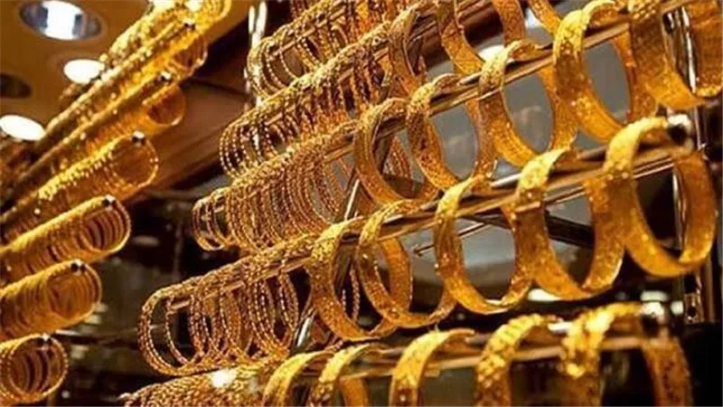 ميزان الذهب.. تحديث لحظي لـ أسعار المعدن الأصفر وعيار 18 مفاجأة 
