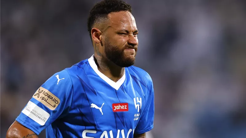 صراع أمريكي برازيلي لضم نيمار من الهلال السعودي.. كواليس مثيرة 