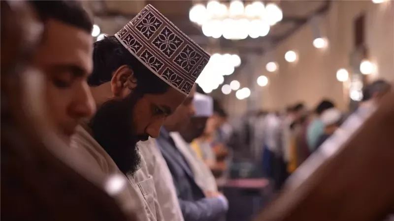 مواقيت الصلاة اليوم السبت 25-1-2025 في مختلف المحافظات.. حافظوا على الصلوات الخمسة 