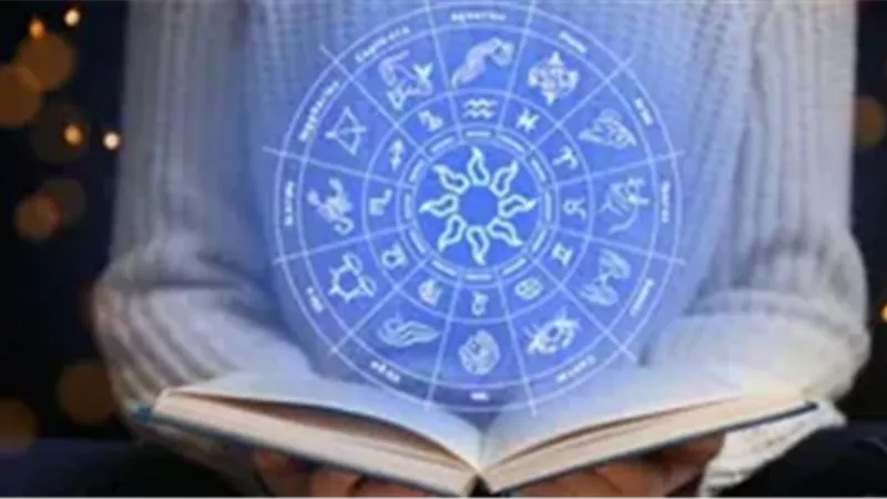 يوم مشوش للدلو واستقرار للأسد.. حظك اليوم السبت 30 نوفمبر 2024