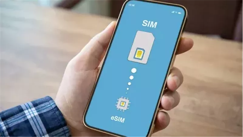 ما هي شريحة eSIM؟ التقنية التي ستغير مستقبل الاتصالات
