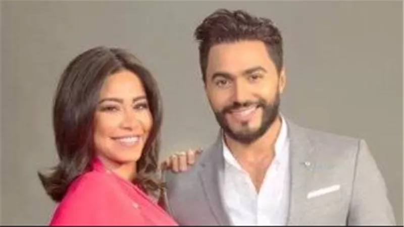 نشرة فن الموجز| مسلسل ساعته وتاريخه يثير الجدل وتامر حسني يدافع عن شيرين 
