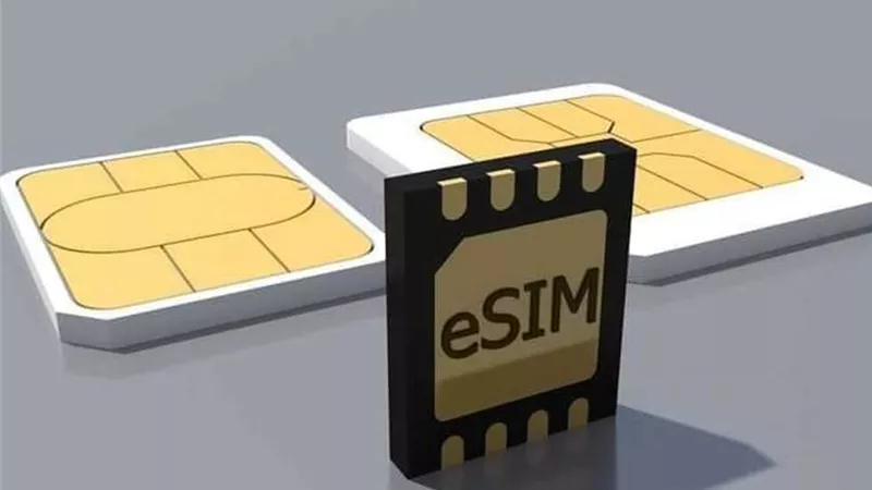 أسعار شرائح الاتصالات الإلكترونية eSIM للعملاء في الفروع