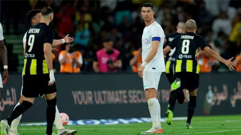 بنزيما ينتصر.. الاتحاد يقتنص الفوز من النصر في كلاسيكو الدوري السعودي