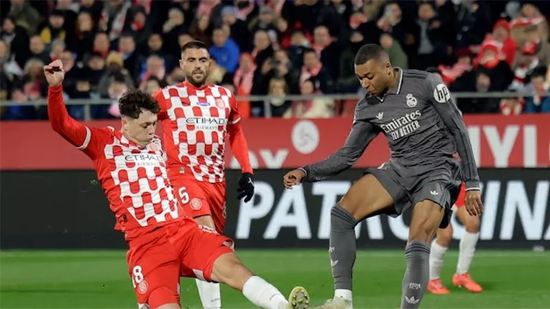 ثنائية بيلينجهام ومبابي وصاروخية جولر تقود ريال مدريد للفوز على جيرونا بالليجا