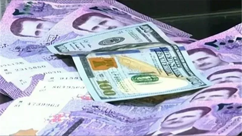 سعر الدولار مقابل الليرة السورية اليوم 14-12-2024 .. مواصلة الانهيار 