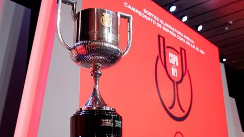 قرعة كأس ملك إسبانيا.. تعرف على منافسي ريال مدريد وبرشلونة