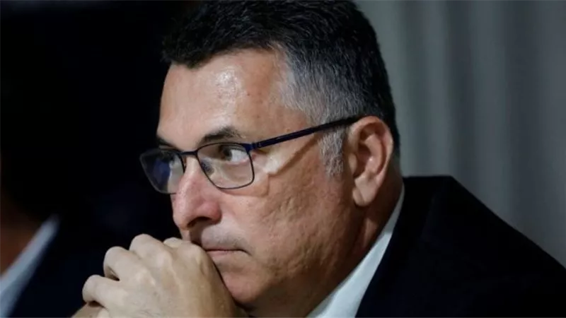 مسئول إسرائيلي: أصبحنا أكثر تفاؤلا بشأن صفقة الأسرى