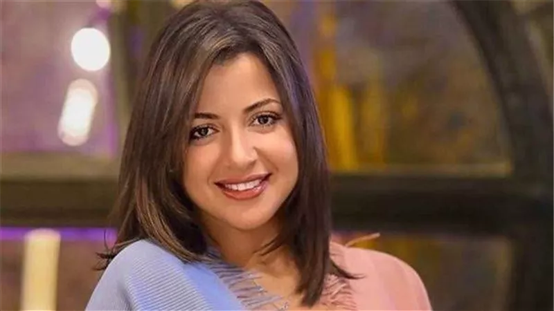 القضاء ينتظر منى فاروق.. محاكمة جديدة تُضاف إلى سجل أزماتها المتتالية