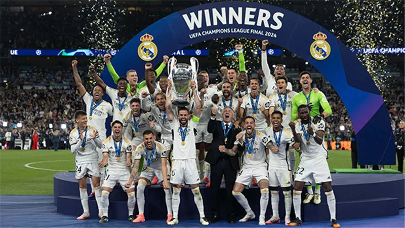 دور المجموعات في دوري الأبطال.. ريال مدريد على أعتاب التأهل أو الوداع
