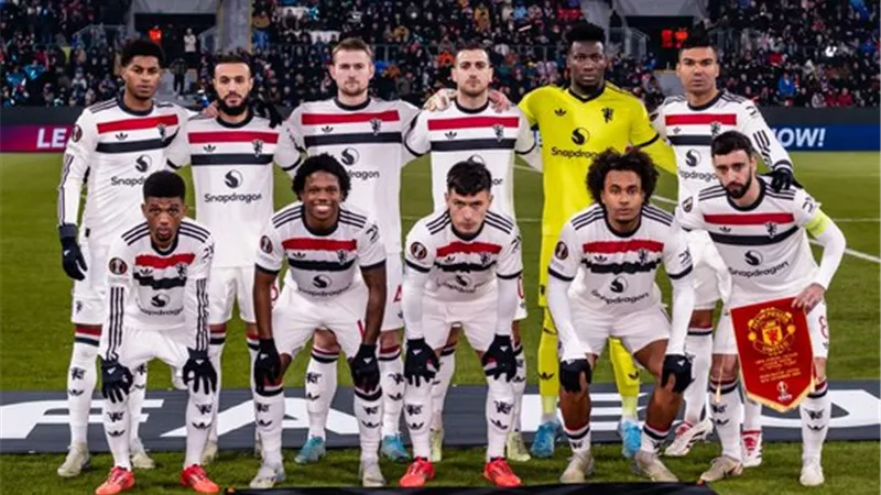 الدوري الأوروبي| التعادل السلبي يحسم الشوط الأول بين مانشستر يونايتد وفيكتوريا بلزن
