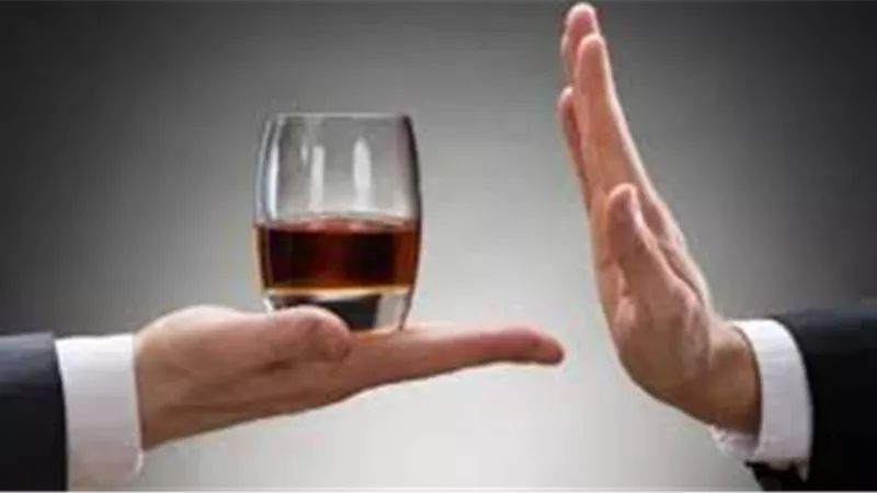 الفتوي الشرعية في شرب الخمر.. حلال أم حرام 