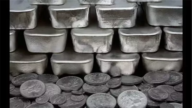 هتغلى تاني.. أسعار الفضة والسبائك اليوم الجمعة 13-12-2024