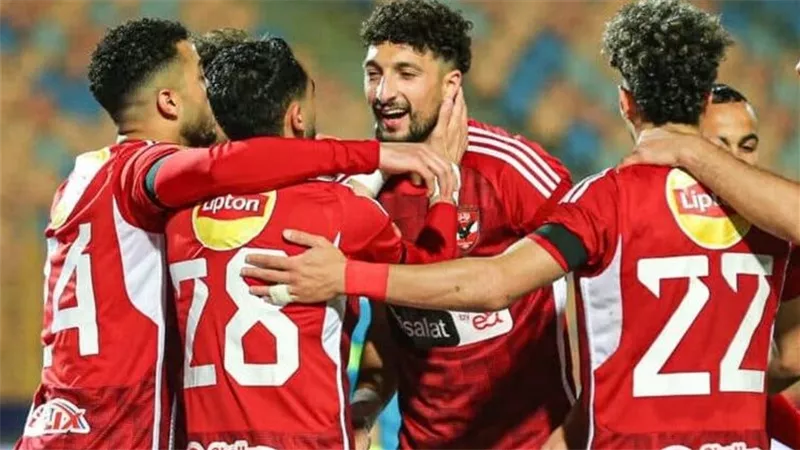 الأهلي يسحق شباب بلوزداد 6-1 بدوري الأبطال في ليلة هاتريك وسام أبوعلي  
