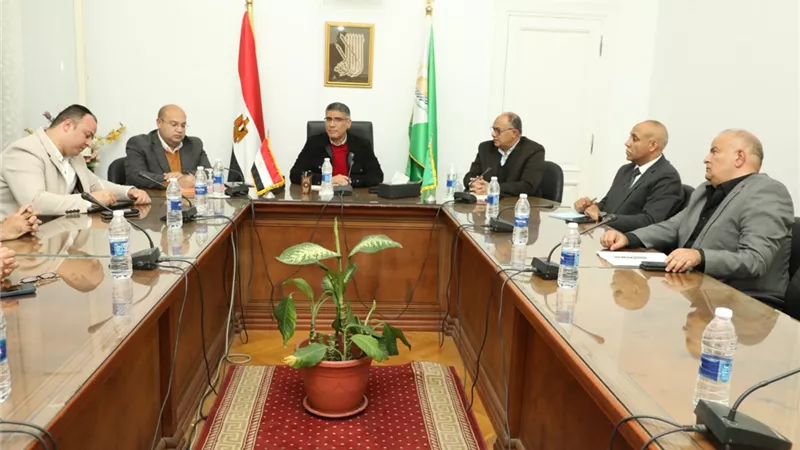 الجيزة تطور منظومة أسواق الجملة لتوفير السلع بأسعار مخفضة.. إليك التفاصيل